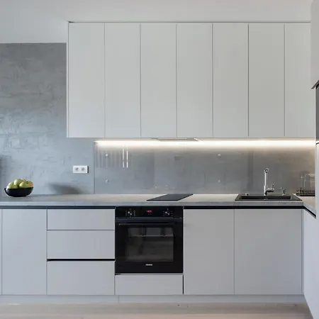 Zwirnovka-brand New With Free Parking Διαμέρισμα