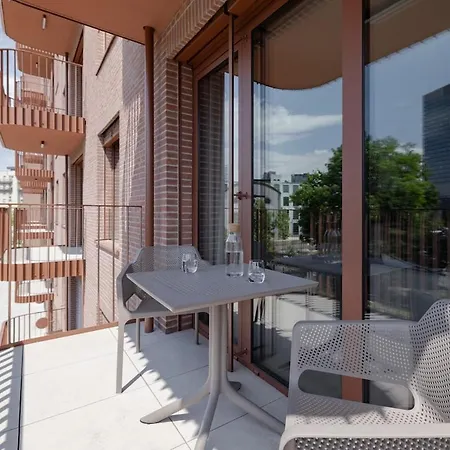 Zwirnovka-brand New With Free Parking