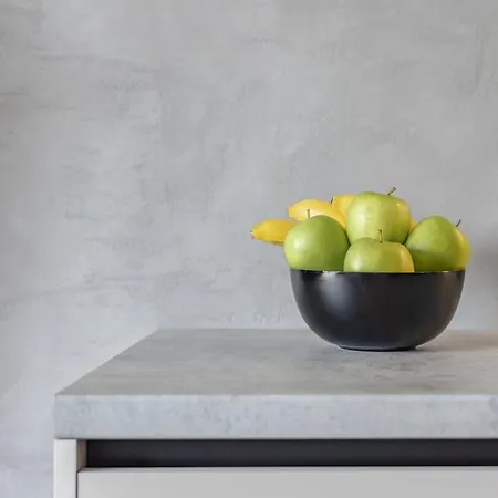 Zwirnovka-brand New With Free Parking * 布拉迪斯拉发